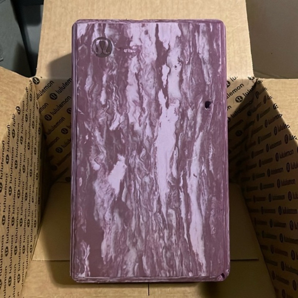 Lululemon Lift and Lengthen Yoga Block Purple Marble Pilates